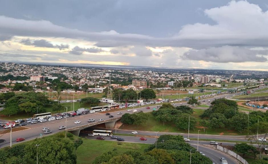 Lindissimo Flat Em Taguatinga. Conforto, Tranquilidade E Paz Em Um Ambiente Perfeito. المظهر الخارجي الصورة